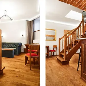 Apartment Househost Ii: Studencka Street, Krakow